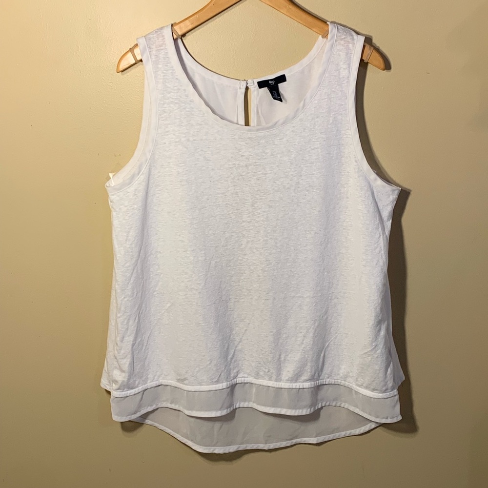 Gap - Picture 2 of 5
